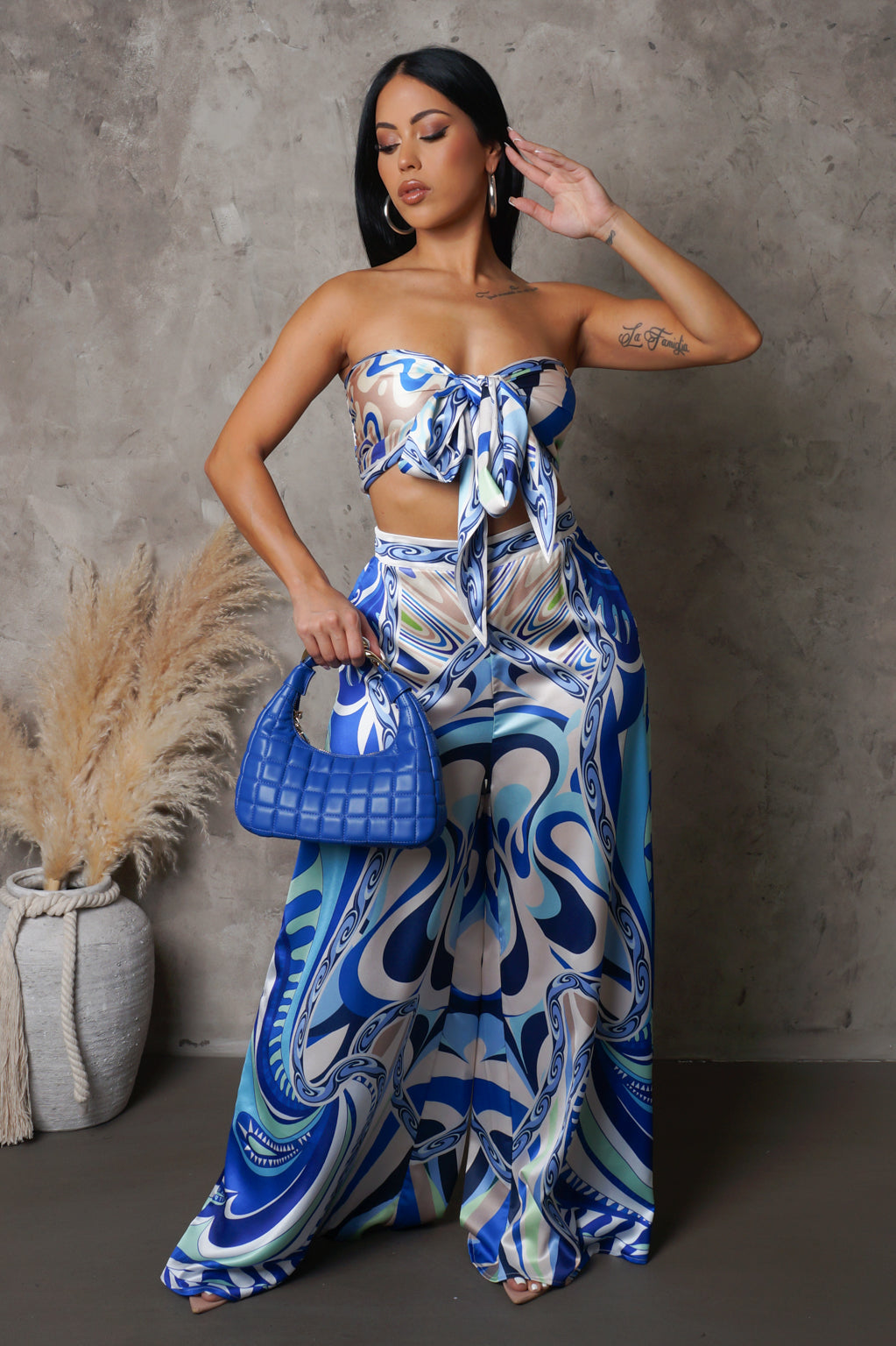 SUMMER COLLECTION